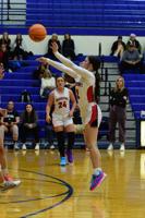 Wilson leads Vikings past Bridgeport, 35-31