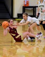 Murray leads Irish to win over Trinity